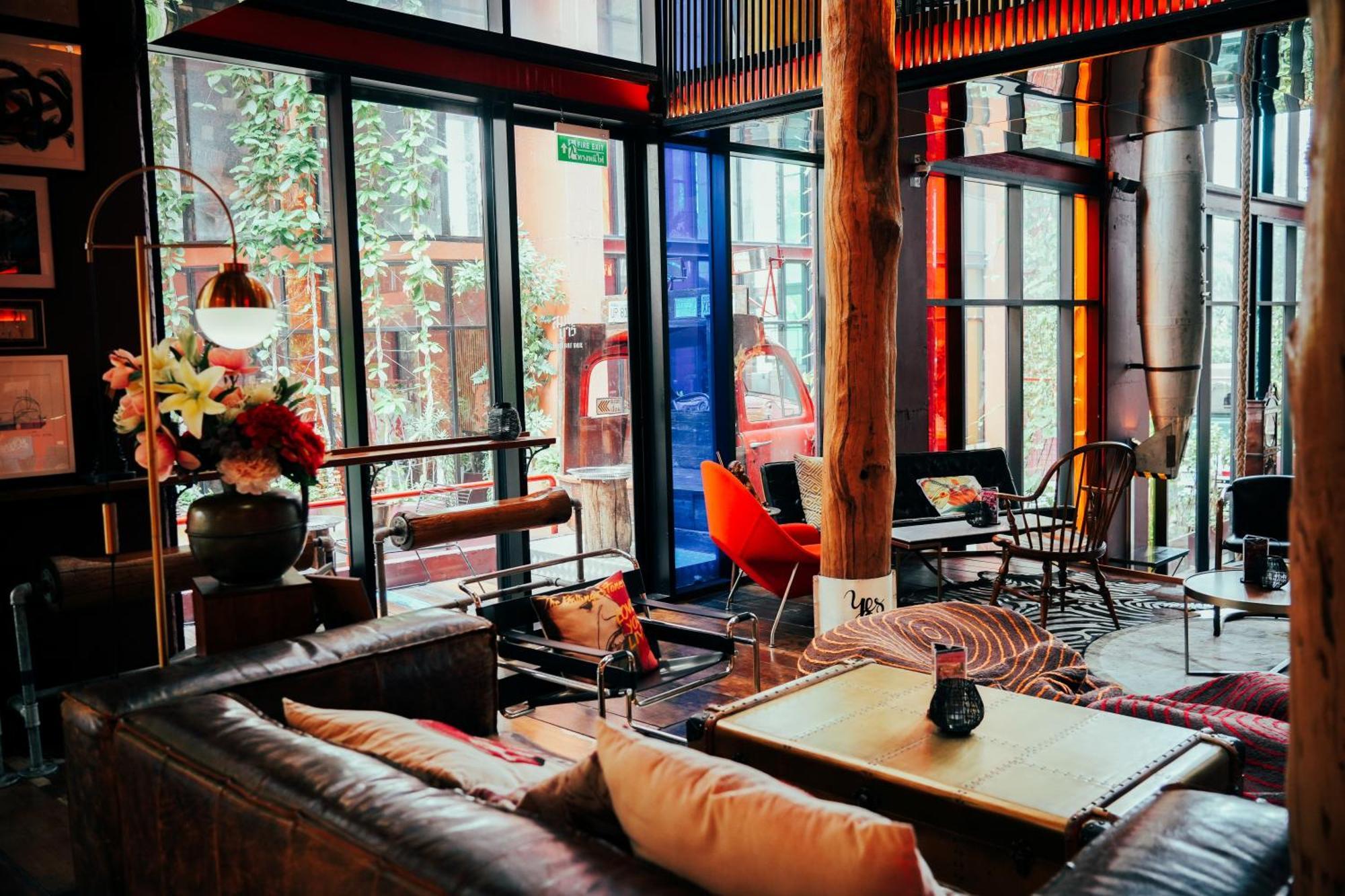 Mestyle Museum Hotel Bangkok Exterior photo